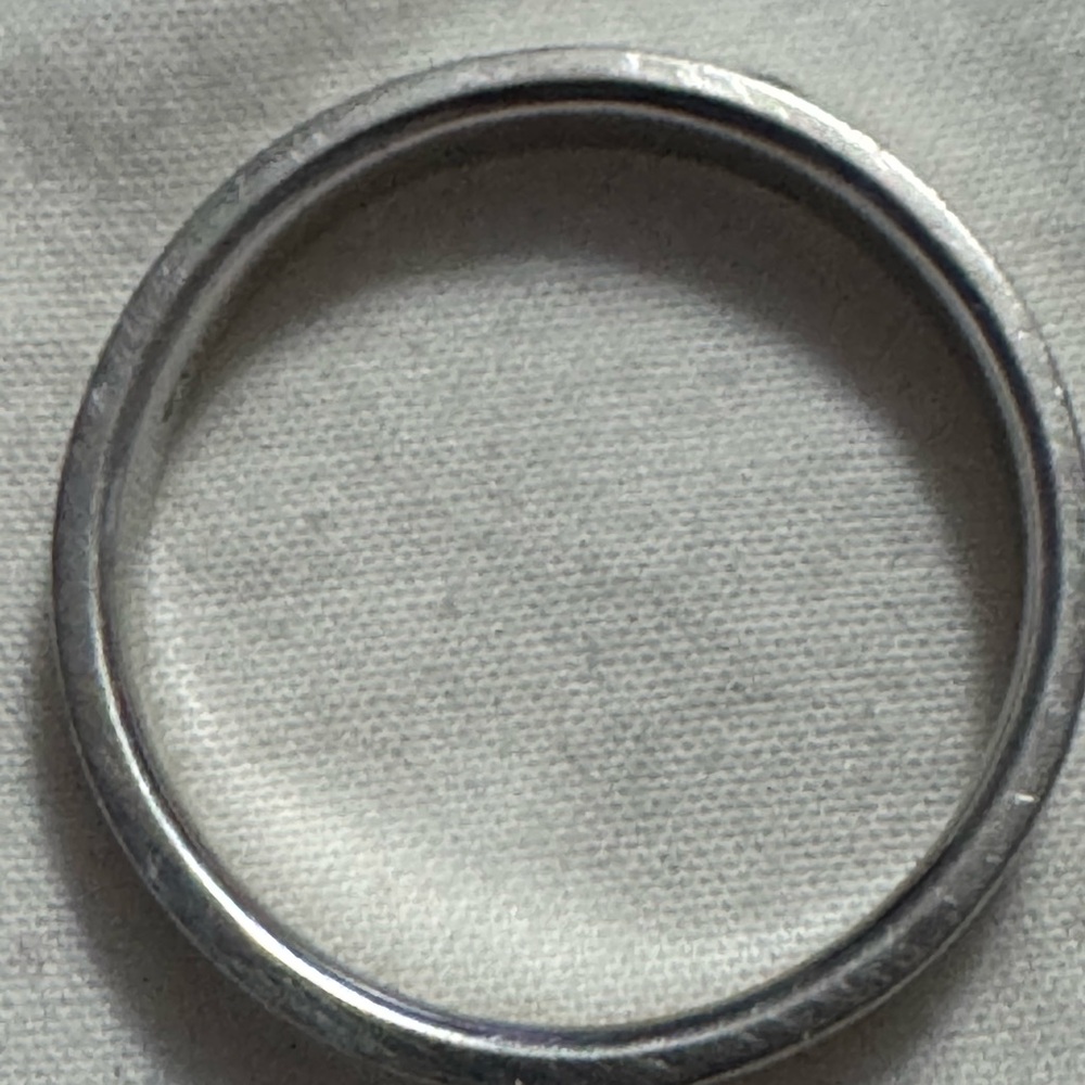 Tiffany & Co. Platinum Satin Finished Men’s Wedding Band Size 10 - Picture 3 of 7